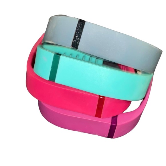 Fitbit Flex Wireless Wristbands & More - Picture 2 of 6